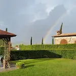 Gli Archi Di Corsanello סיינה