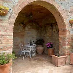 Gli Archi Di Corsanello סיינה