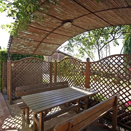 Gli Archi Di Corsanello