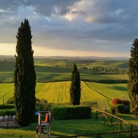 Gli Archi Di Corsanello سيينا
