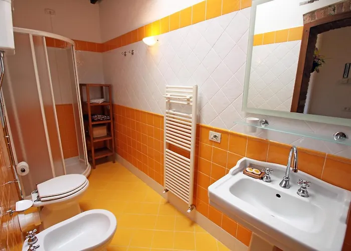 Gli Archi Di Corsanello Сиена